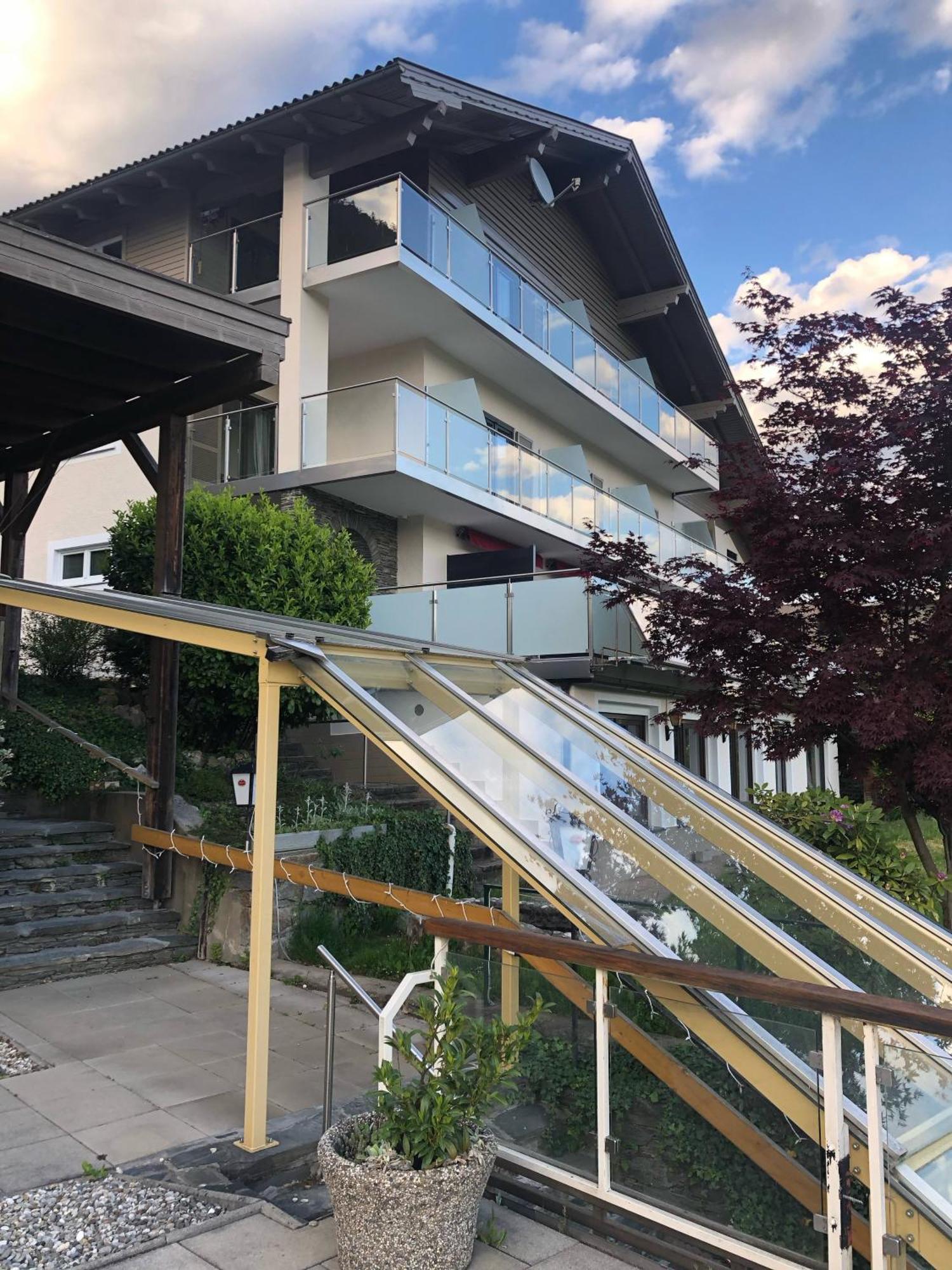 Jaeger Guesthouse アンネンハイム エクステリア 写真